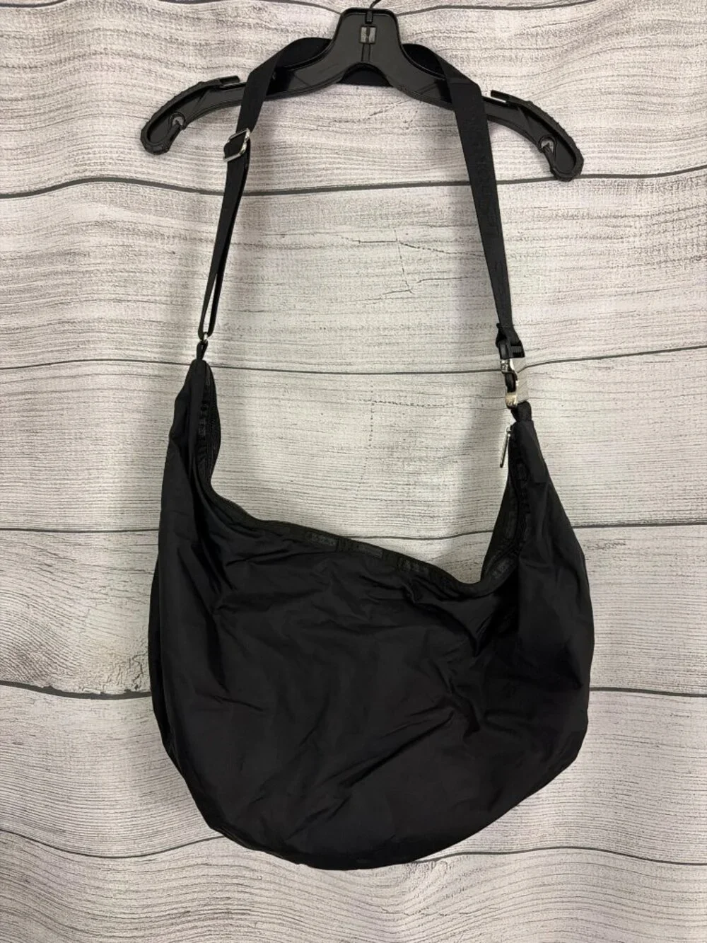 LeSportsac Black Nylon Shoulder Bag With Adjustable Strap & Metal Buckle